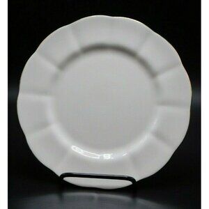Royal Albert Bone China England White 8 1/4" Scalloped Edge Luncheon Salad Plate